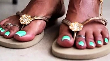 Black Amateur Explore Hot Foot Fetish