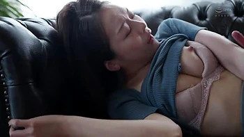 x3x89752131E7637D3244