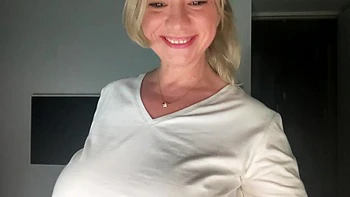 We love her hottie milf: Big Tits, Blonde  Fap Porn