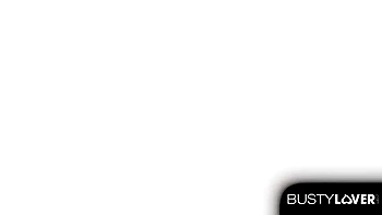 Erotic Massage Leads To Iris Kiss Having Her Tight Snatch And