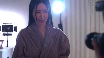 AWLQCVREQDVSIGSIVV44JUR540