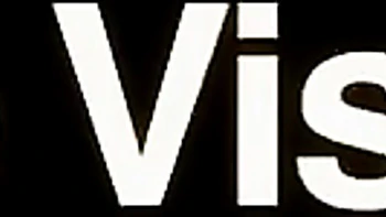 Come-hither Codey and Queenie's bedroom clip