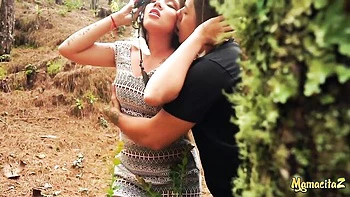 Mamacitaz - outdoor trailer