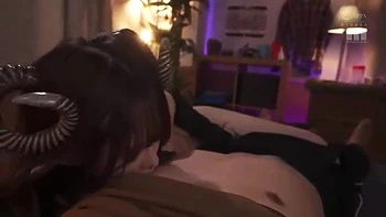 07488,A good woman is in full sex appeal!