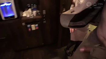 0010976_手コキ 美脚 口淫などが含まれている