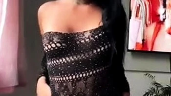 Trans babe in a sensual solo play ,exploring herself deeply