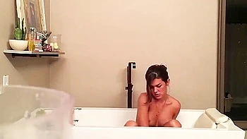 Superlatively Admirable Of Daisy Taylor