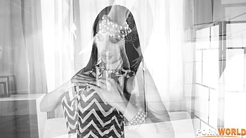 Compelling Desires: A Glamour Babe's Foot Fetish Delight