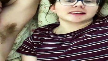 Amateur teen blowjob and cumshot from a guy