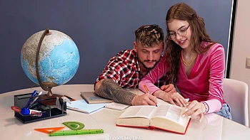 Brunette teen Alice Xo rides cock in cowgirl pose