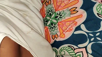 Quick Sex Night Fuck From Behind And Cum On Pusssy