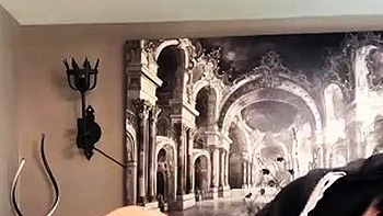 Amateur Foot Fetish Girlfriend Sucks and gives a Footjob