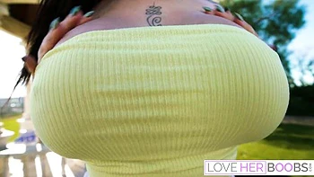 Lovely Avalon Mira at hd video