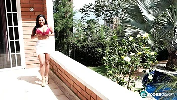 PornMegaLoad - Shanie Gaviria Super Stunner Sensacional