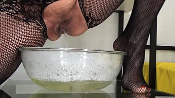 Hairy Russian MILF 40yo Shows Saggy Big Natural Tits & Pussy Close-Up