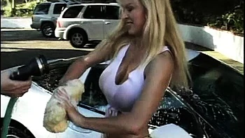 Blonde and brunett lesbian babes toying