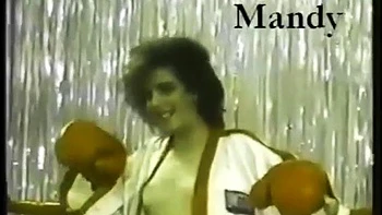 Mandy vs Toni ft. Toni Malor: Amateur, Xhamster  Milf Porn