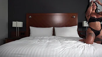 Thicc Indian Babe Yasmina Khan Gets The Big Fat Dick From Keiran Lee