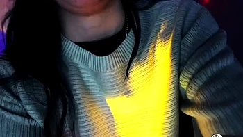 Cute amateur brunette naughty in solo jerking show on camera