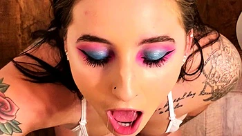 Fatty girl who loves big cocks warms up for a hardcore sex