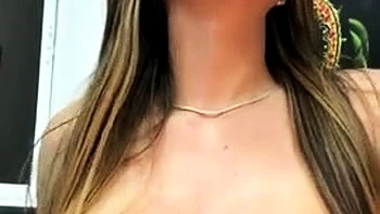 Brunette Solo Webcam Masturbation