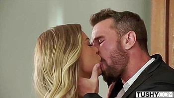 Shy Avery Seduces & Has Ass Fucking With Her Longtime Crush