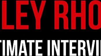 Aristocratic date's solo movie