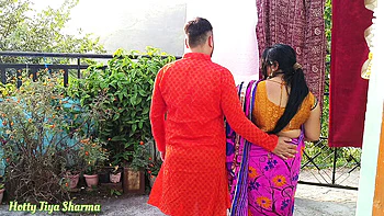 Desi Indian Bhabhi Outdoor Sex with Big Boobs - Hot Jiya Sharmaa Fucked in Hills