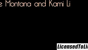 Karlie and Dani's passionate kissing smut