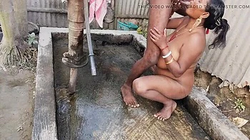 Indian Bhabhi Peeing During Sex - Big Ass Anal Fuck with Devar