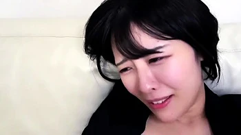 Korean wife on couch Amateur Asian Japanese Korean Webcams