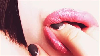 Euphoric Kissing Sucking  Up-Close Mouth Sounds: Amateur, Babe  Fansly Porn