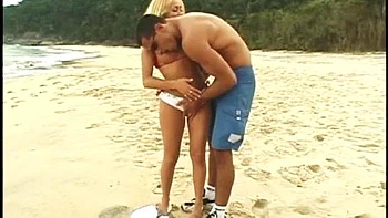 Beautiful and hot big-tailed blonde moaning and cumming, giving her pussy and spitting on the beach to Leo: Porn