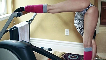 Massage with hot brunette: Blowjob, Doggy  Cowgirl Porn