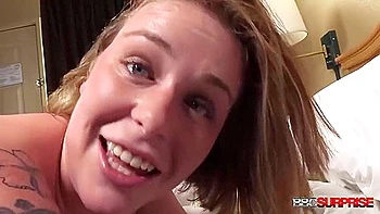 Sexy Large Booty 19yo Yuliana Screwed Her 1st Bbc!