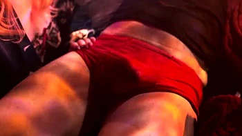 MILF Nurse Shawna Panofka Gives a Sensual Massage & Handjob Happy Ending