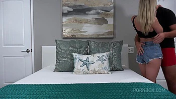 Keiran Lee's Big Dick Gets Petite Cheerleader Kait To Rim Him