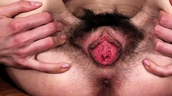 Natalie Flowers - WeAreHairy - Maria Rosa Maria Rosa