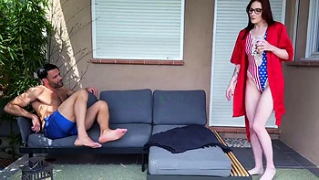 An avalanche of sensations tumbles over Alicia! - Jacquie et Michel TV