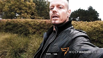 Watch stunner Zara DuRose's trailer