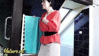 Gilf xxx with fine-looking Boris Lang from Mature NL