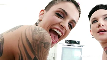 Leigh Raven & Nikki Hearts - First Time Play With Real Lesbian Couple Iv258