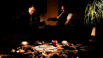 Lovita Fate e Antonia Sainz em grupo hardcore pecaminoso