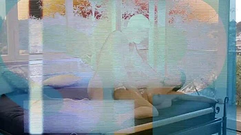 Juego en lencería con la gran polla de Charles y Ember