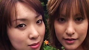 Японские лесбиянки лижут киску