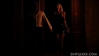 Rubia checa chupa y folla duro sin parar