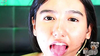 Masturbação solo com xixi