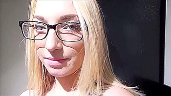 O valioso enteado de Zoe Parker a fode na fantasia