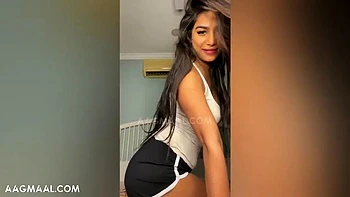 Loira amadora recebe massagem fodida