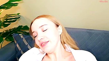 ¡Dos reinas porno follan duro con enormes pollas!